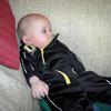 Theo tar det lugnt i soffan